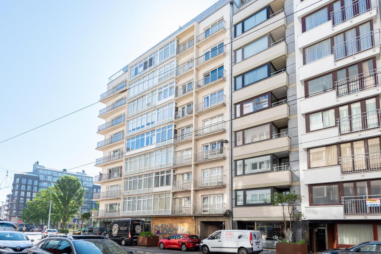 Luxurious Apartment Next To The Sea And City Centre With Free Parking Space Ostende Exteriér fotografie